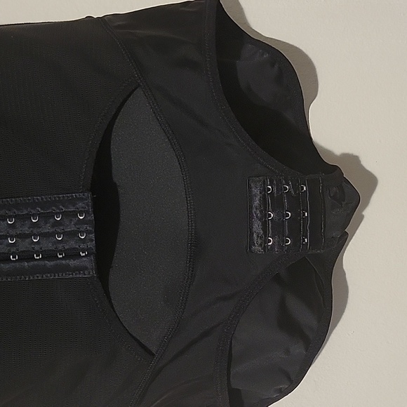 Body Shaper - Picture 2 of 6